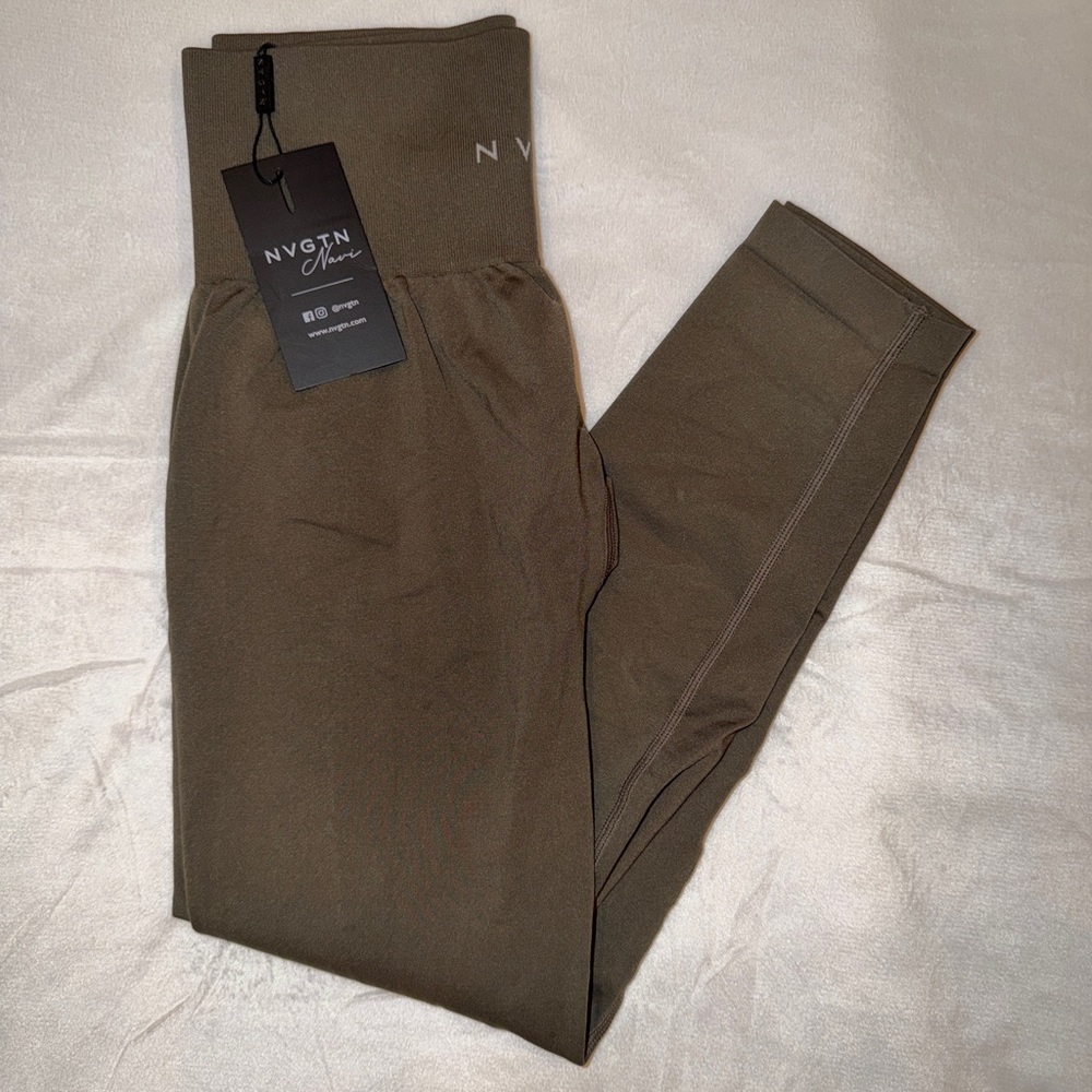 NEW NVGTN Seamless High-Waist Leggings in Olive
